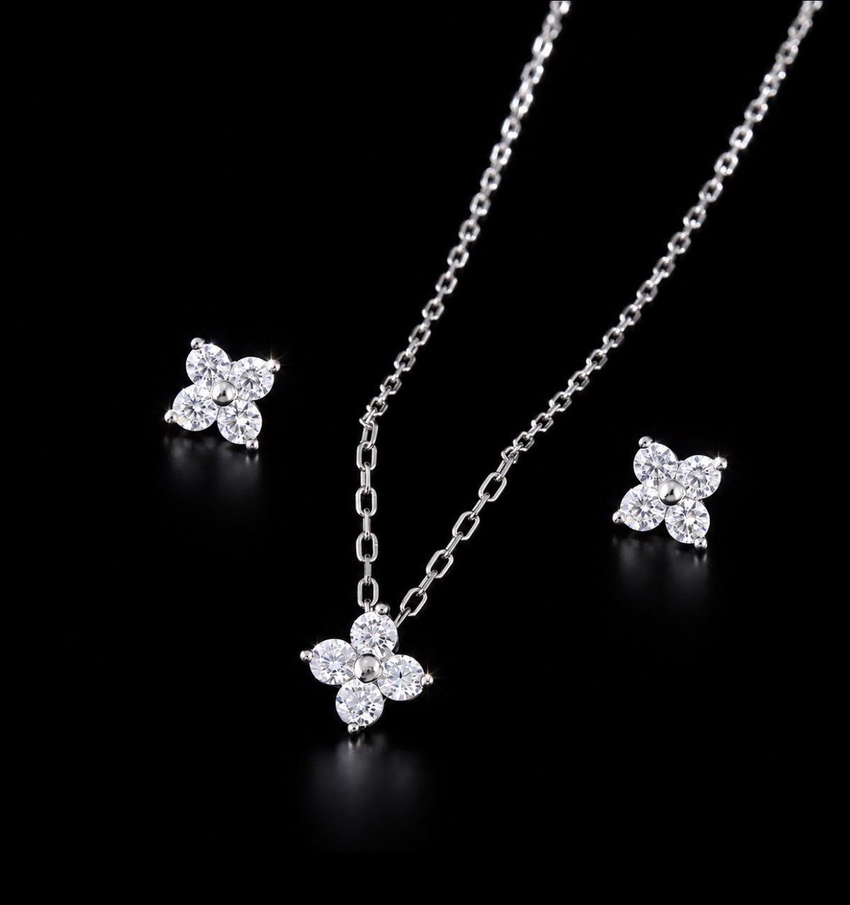 NISHKI Clover Sparkle S925 Necklace & Earring Set