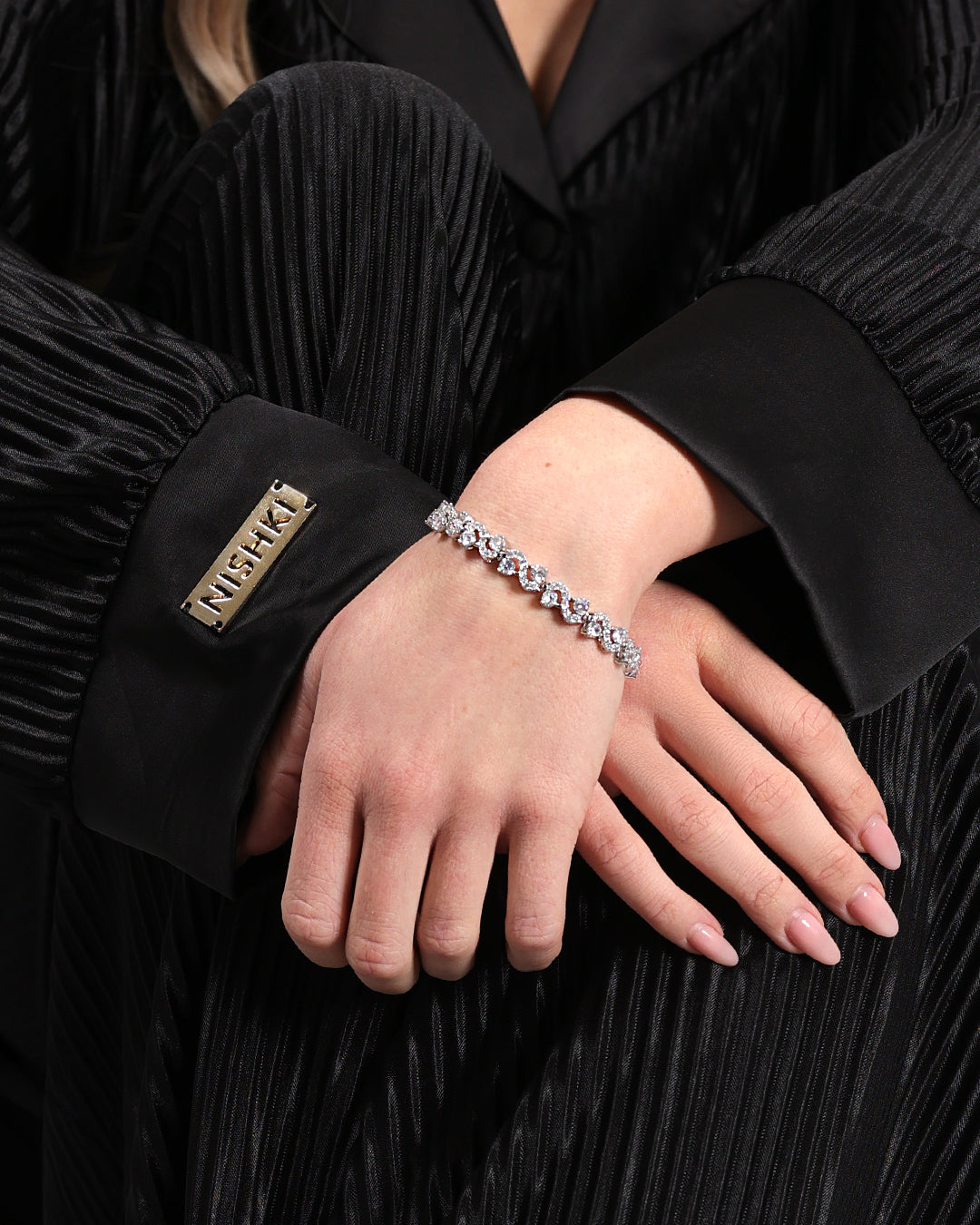 NISHKI Serpentine Radiance Bracelet