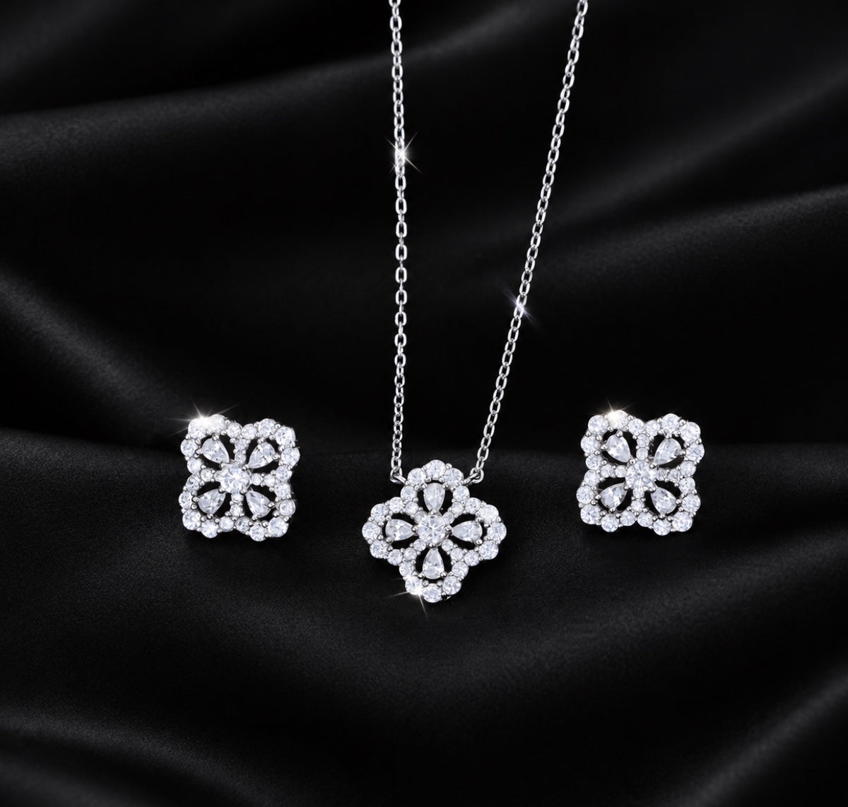 NISHKI Lucky Clover S925 Necklace & Earring Set