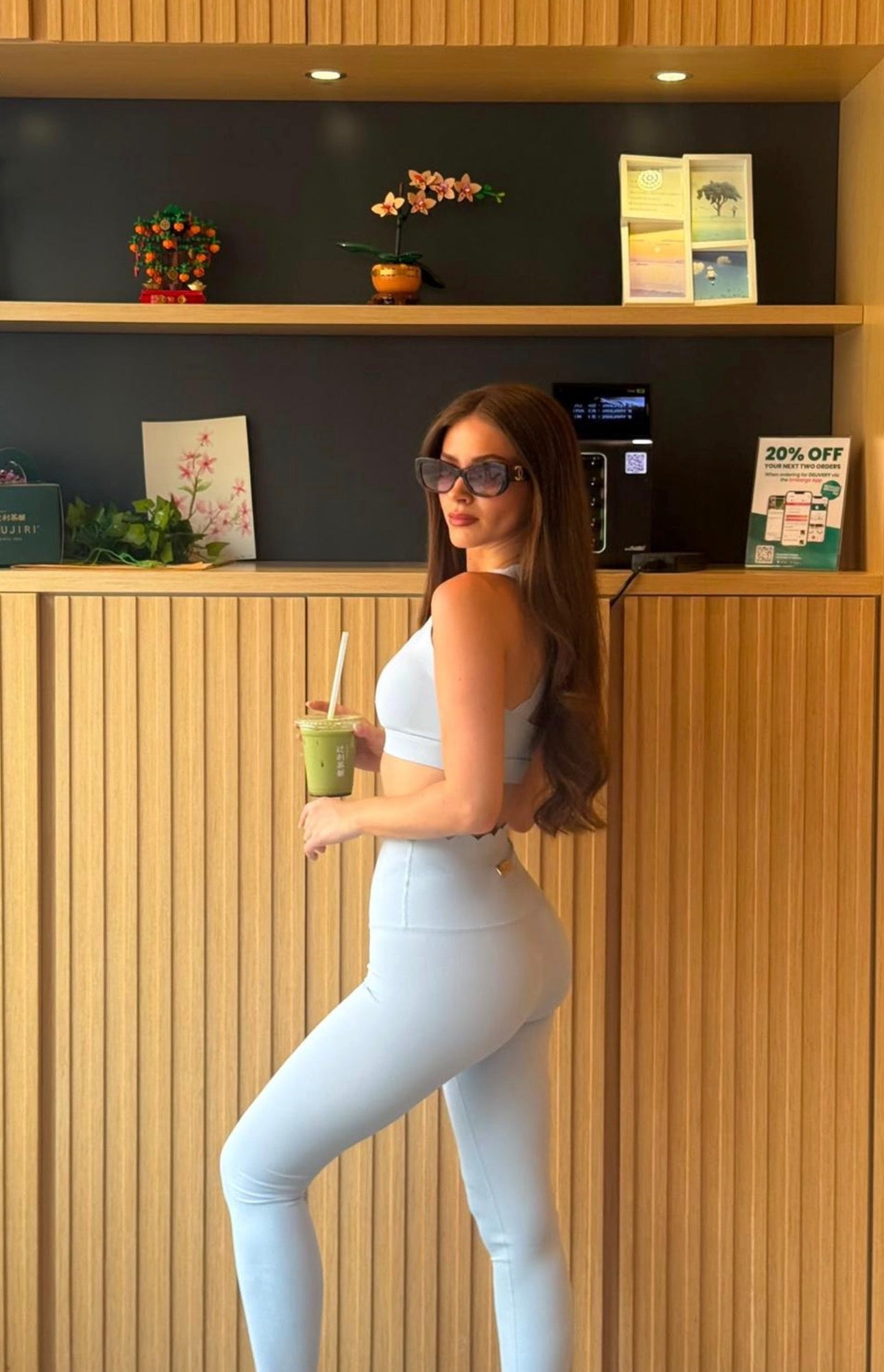 Azure Mist Scallop Leggings